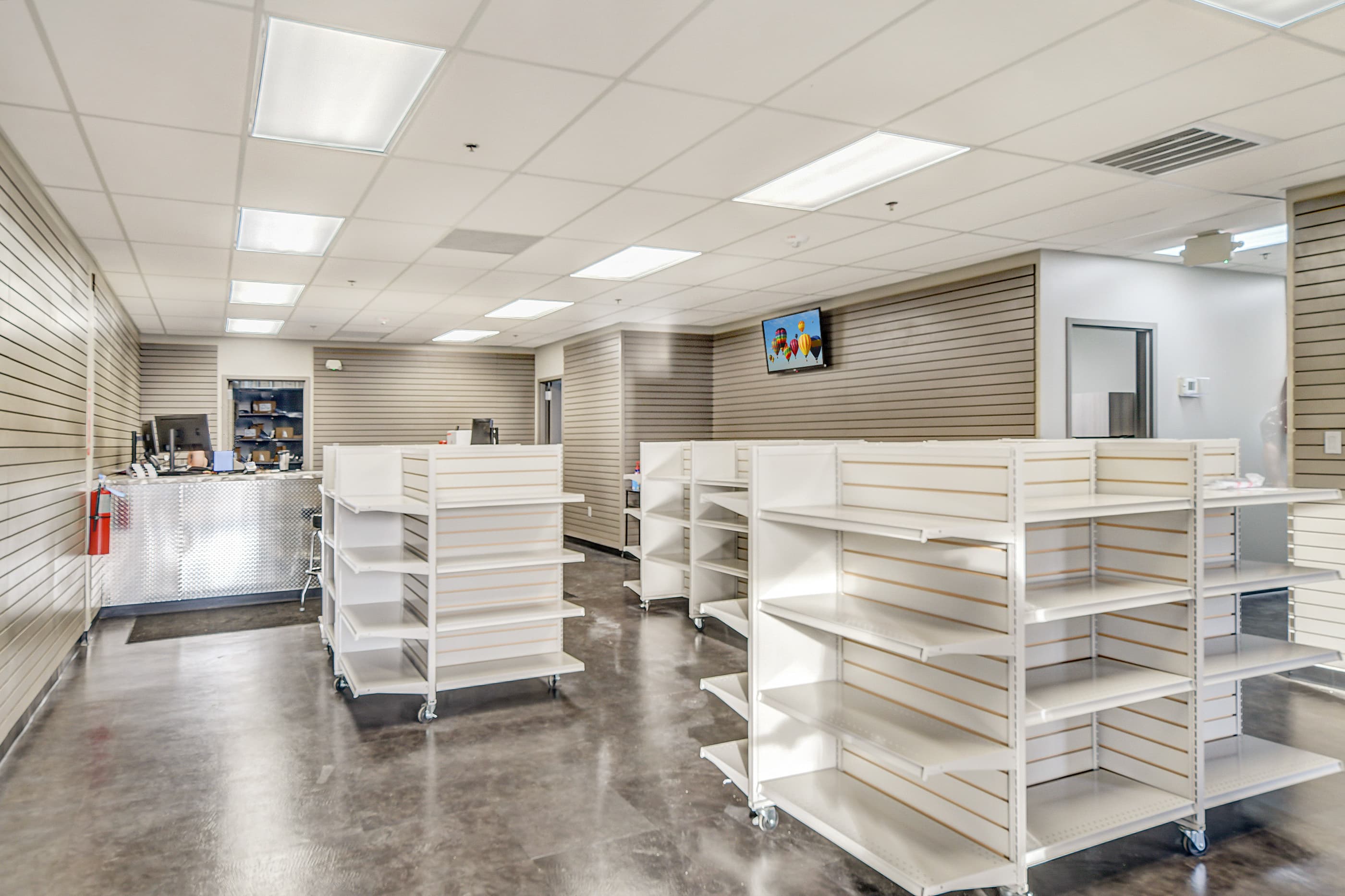 Retail Offices & Showrooms — commercial construction by SYB Builders